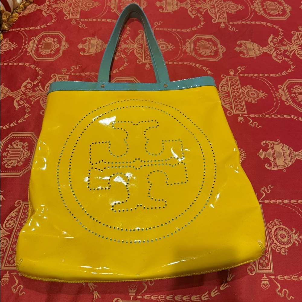 Vintage Y2K Tory Burch Logo Yellow/Teal Patent Leather Large Tote - Picture 14 of 14
